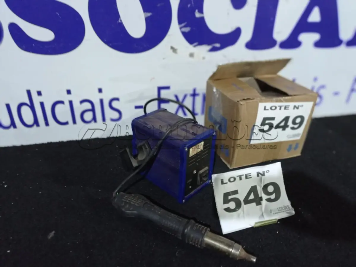 LOTE 549 - 01 - ESTAÇÃO RETRABALHO YAXUN 878D (NO ESTADO, NÃO SABEMOS SE FUNCIONA. LEILÃO NÃO TEM GARANTIA E NEM DEVOLUÇÃO, SUJEITO A POSSÍVEIS AVARIAS VISÍVEIS/OCULTAS E/OU AUSÊNCIA DE COMPONENTES)