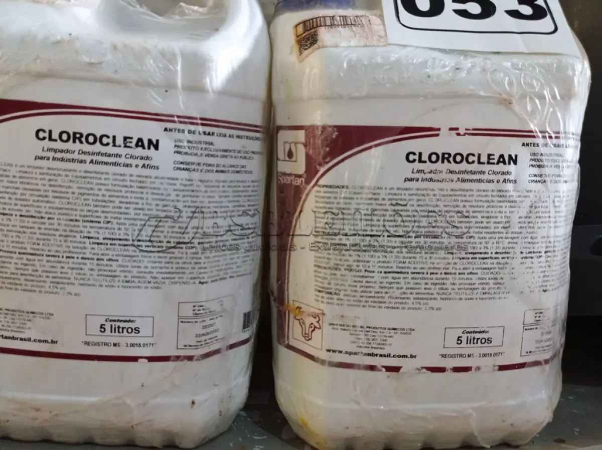 LOTE 053 - 20 LITROS DE CLOROCLEAN, LIMPADOR DESINFETANTE CLORADO PARA INDÚSTRIAS ALIMENTÍCIAS E AFINS. (NO ESTADO) ATENÇÃO! FAZER A VISITAÇÃO ANTES DE ARREMATAR, NÃO SABEMOS SE FUNCIONA. LEILÃO NÃO TEM GARANTIA E NEM DEVOLUÇÃO, SUJEITO A POSSÍVEIS AVARIAS VISÍVEIS/OCULTAS E/OU AUSÊNCIA DE COMPONENTES.