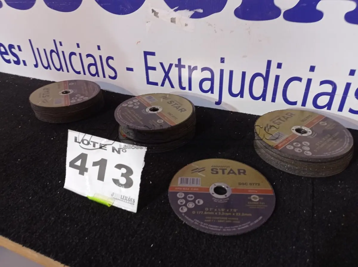LOTE 413 - 50 - DISCOS DE CORTE STAR 7X1/8X7/8X2T -178MM X 3,2MM X 22,2MM (APROXIMADAMENTE)(NO ESTADO, NÃO SABEMOS SE FUNCIONA. LEILÃO NÃO TEM GARANTIA E NEM DEVOLUÇÃO, SUJEITO A POSSÍVEIS AVARIAS VISÍVEIS/OCULTAS E/OU AUSÊNCIA DE COMPONENTES)