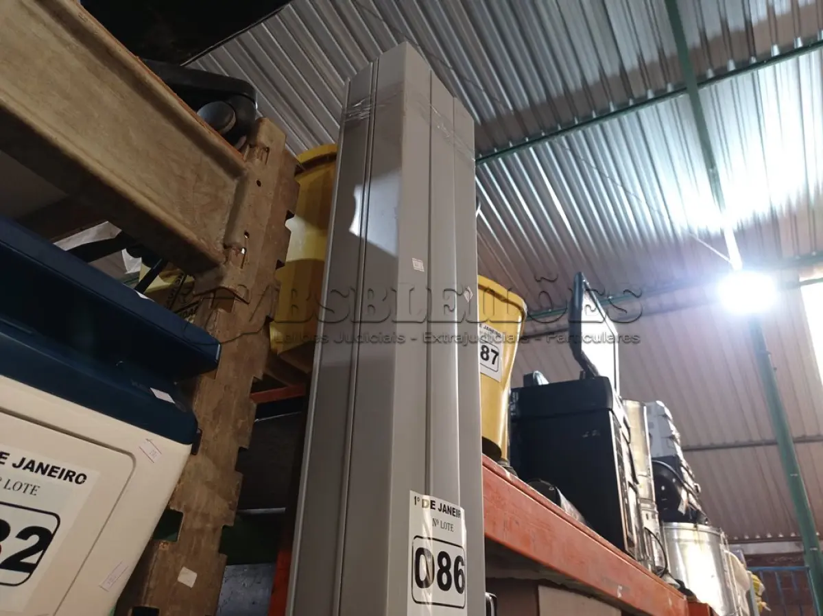 LOTE 086 - 06 CANELETAS. (NO ESTADO) ATENÇÃO! FAZER A VISITAÇÃO ANTES DE ARREMATAR, NÃO SABEMOS SE FUNCIONA. LEILÃO NÃO TEM GARANTIA E NEM DEVOLUÇÃO, SUJEITO A POSSÍVEIS AVARIAS VISÍVEIS/OCULTAS E/OU AUSÊNCIA DE COMPONENTES.