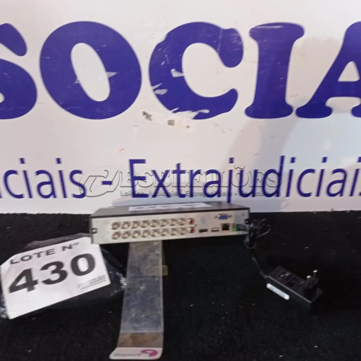 LOTE 430 - 01 - DVR 16 CANAIS INTELBRAS (NO ESTADO, NÃO SABEMOS SE FUNCIONA. LEILÃO NÃO TEM GARANTIA E NEM DEVOLUÇÃO, SUJEITO A POSSÍVEIS AVARIAS VISÍVEIS/OCULTAS E/OU AUSÊNCIA DE COMPONENTES)