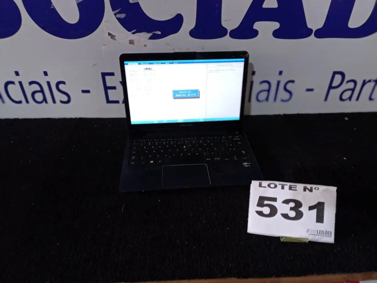 LOTE 531 - 01 – NOTEBOOK SAMSUNG I5 (NO ESTADO, NÃO SABEMOS SE FUNCIONA. LEILÃO NÃO TEM GARANTIA E NEM DEVOLUÇÃO, SUJEITO A POSSÍVEIS AVARIAS VISÍVEIS/OCULTAS E/OU AUSÊNCIA DE COMPONENTES)