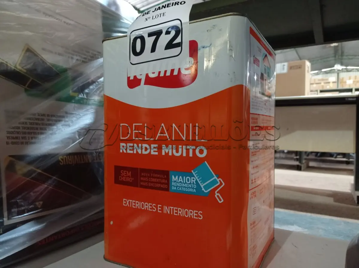 LOTE 072 - 01 LATA DE TINTA IQUINE DELANIL RENDE MUITO 18L NA COR BRANCO NEVE. (NO ESTADO) ATENÇÃO! FAZER A VISITAÇÃO ANTES DE ARREMATAR, NÃO SABEMOS SE FUNCIONA. LEILÃO NÃO TEM GARANTIA E NEM DEVOLUÇÃO, SUJEITO A POSSÍVEIS AVARIAS VISÍVEIS/OCULTAS E/OU AUSÊNCIA DE COMPONENTES.