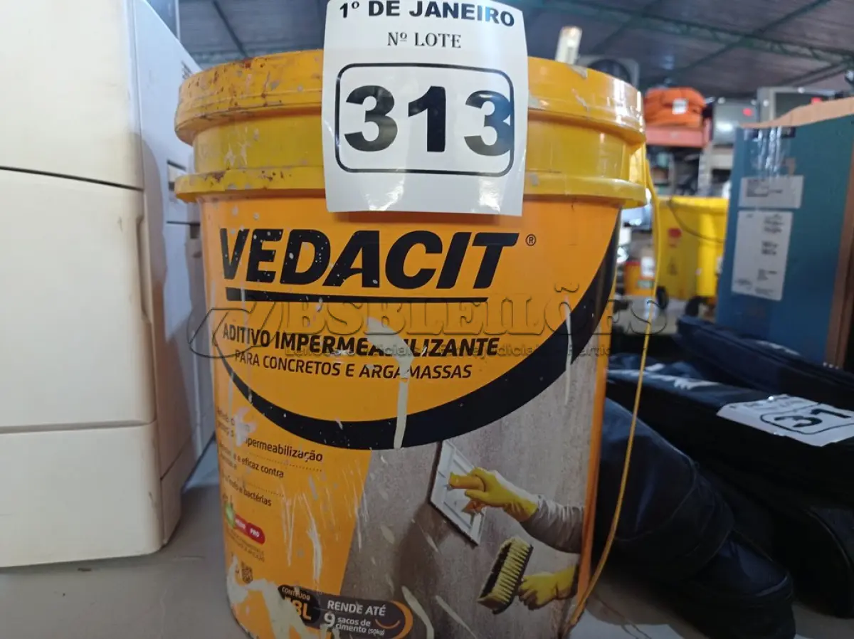 LOTE 313 - 01 BALDE DE VEDACIT, ADITIVO IMPERMEABILIZANTE PARA CONCRETO E ARGAMASSA 18L. (NO ESTADO) ATENÇÃO! FAZER A VISITAÇÃO ANTES DE ARREMATAR, NÃO SABEMOS SE FUNCIONA. LEILÃO NÃO TEM GARANTIA E NEM DEVOLUÇÃO, SUJEITO A POSSÍVEIS AVARIAS VISÍVEIS/OCULTAS E/OU AUSÊNCIA DE COMPONENTES.