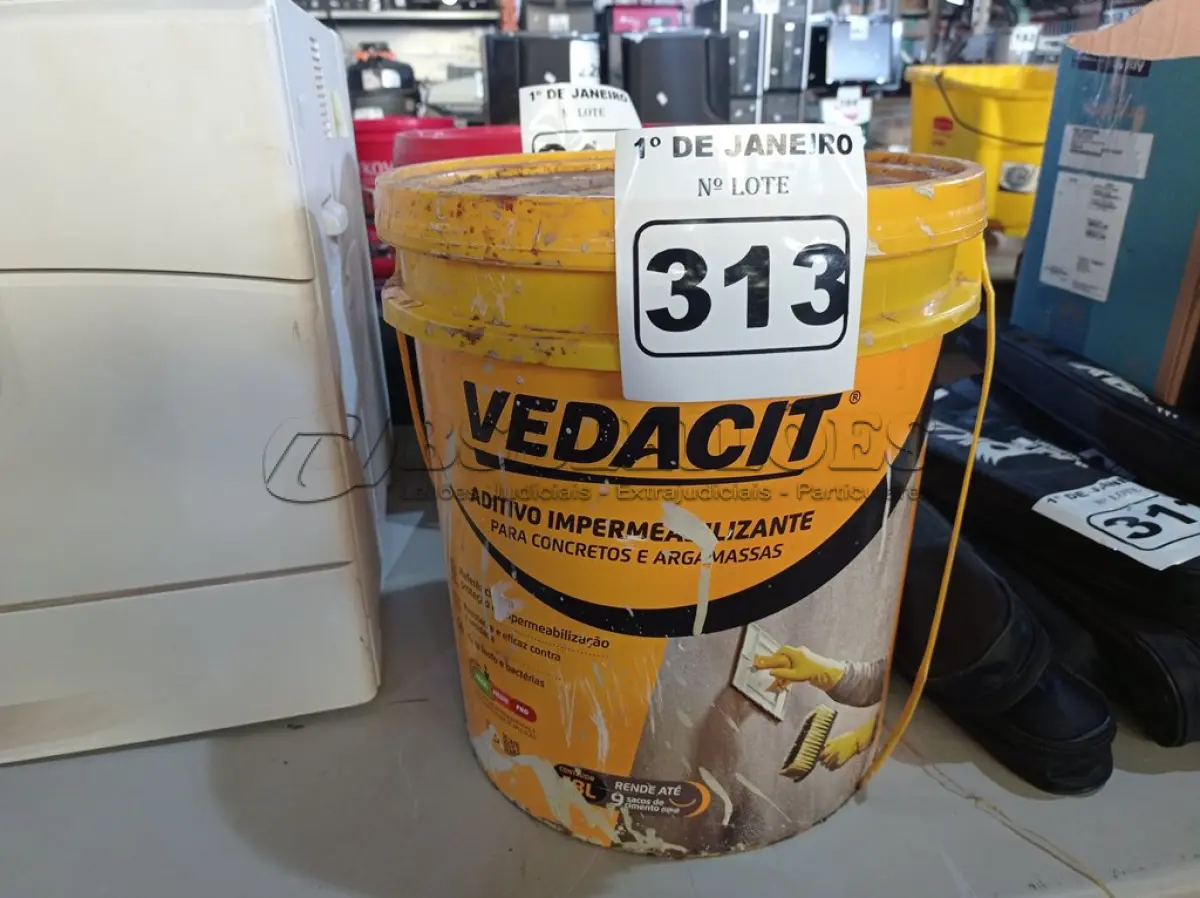 LOTE 313 - 01 BALDE DE VEDACIT, ADITIVO IMPERMEABILIZANTE PARA CONCRETO E ARGAMASSA 18L. (NO ESTADO) ATENÇÃO! FAZER A VISITAÇÃO ANTES DE ARREMATAR, NÃO SABEMOS SE FUNCIONA. LEILÃO NÃO TEM GARANTIA E NEM DEVOLUÇÃO, SUJEITO A POSSÍVEIS AVARIAS VISÍVEIS/OCULTAS E/OU AUSÊNCIA DE COMPONENTES.