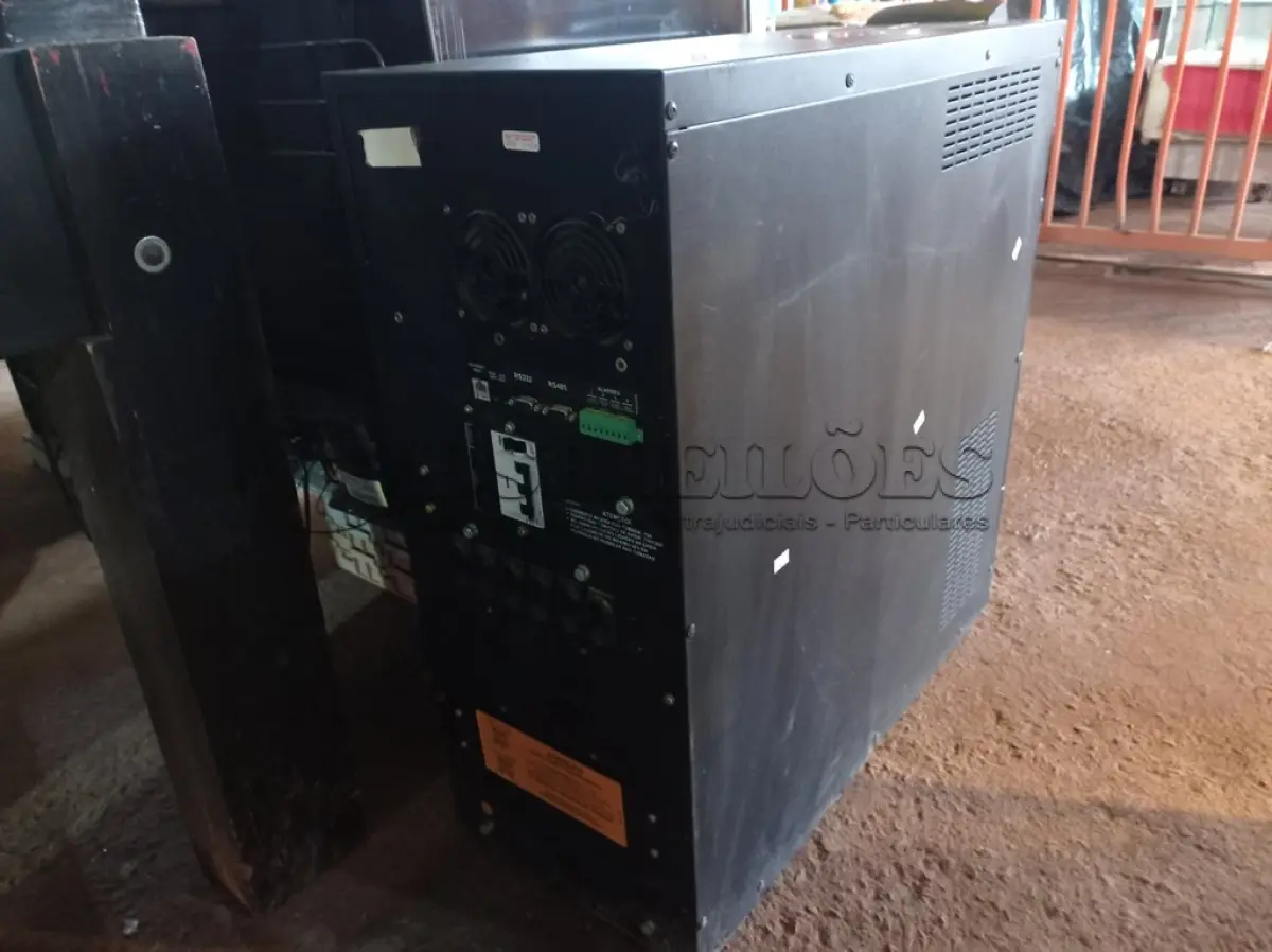 LOTE 371 - 01 NOBREAK SMS 6000VA. (NO ESTADO) ATENÇÃO! FAZER A VISITAÇÃO ANTES DE ARREMATAR, NÃO SABEMOS SE FUNCIONA. LEILÃO NÃO TEM GARANTIA E NEM DEVOLUÇÃO, SUJEITO A POSSÍVEIS AVARIAS VISÍVEIS/OCULTAS E/OU AUSÊNCIA DE COMPONENTES.