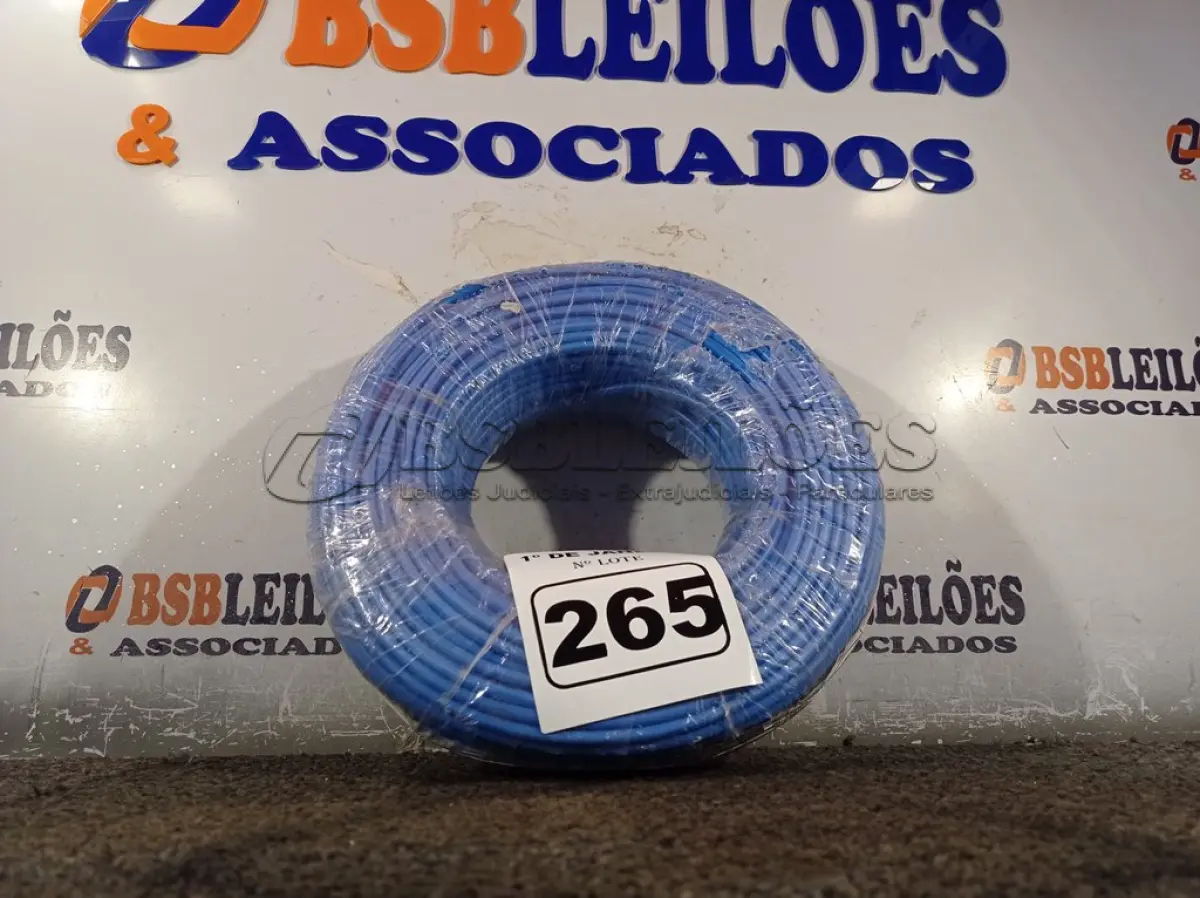LOTE 265 - 01 ROLO DE CABO FLEXÍVEL 100M 1X10MM NA COR AZUL(NOVO). (NO ESTADO) ATENÇÃO! FAZER A VISITAÇÃO ANTES DE ARREMATAR, NÃO SABEMOS SE FUNCIONA. LEILÃO NÃO TEM GARANTIA E NEM DEVOLUÇÃO, SUJEITO A POSSÍVEIS AVARIAS VISÍVEIS/OCULTAS E/OU AUSÊNCIA DE COMPONENTES.
