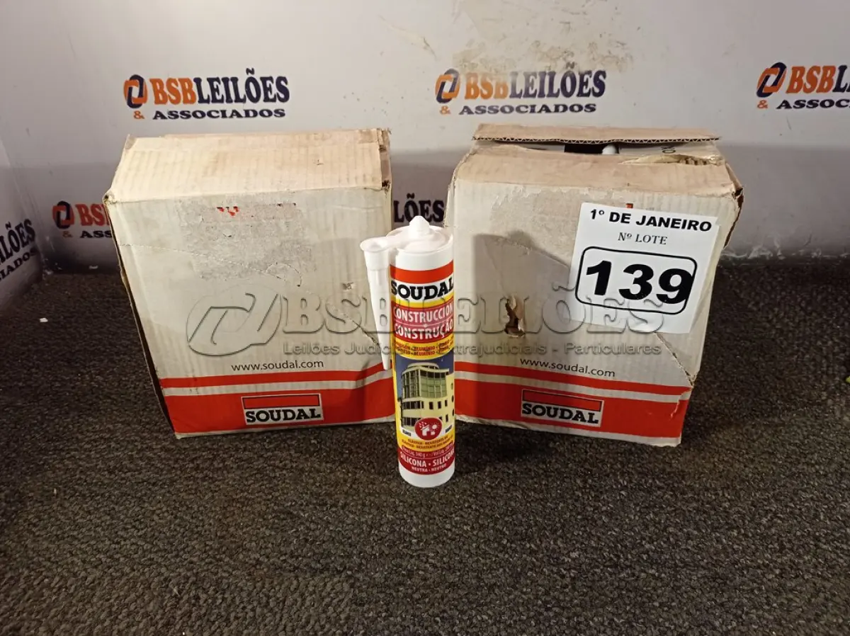 LOTE 139 - 24 TUBOS DE SILICONE NEUTRO PARA CONSTRUÇÃO 340G. (NO ESTADO) ATENÇÃO! FAZER A VISITAÇÃO ANTES DE ARREMATAR, NÃO SABEMOS SE FUNCIONA. LEILÃO NÃO TEM GARANTIA E NEM DEVOLUÇÃO, SUJEITO A POSSÍVEIS AVARIAS VISÍVEIS/OCULTAS E/OU AUSÊNCIA DE COMPONENTES.