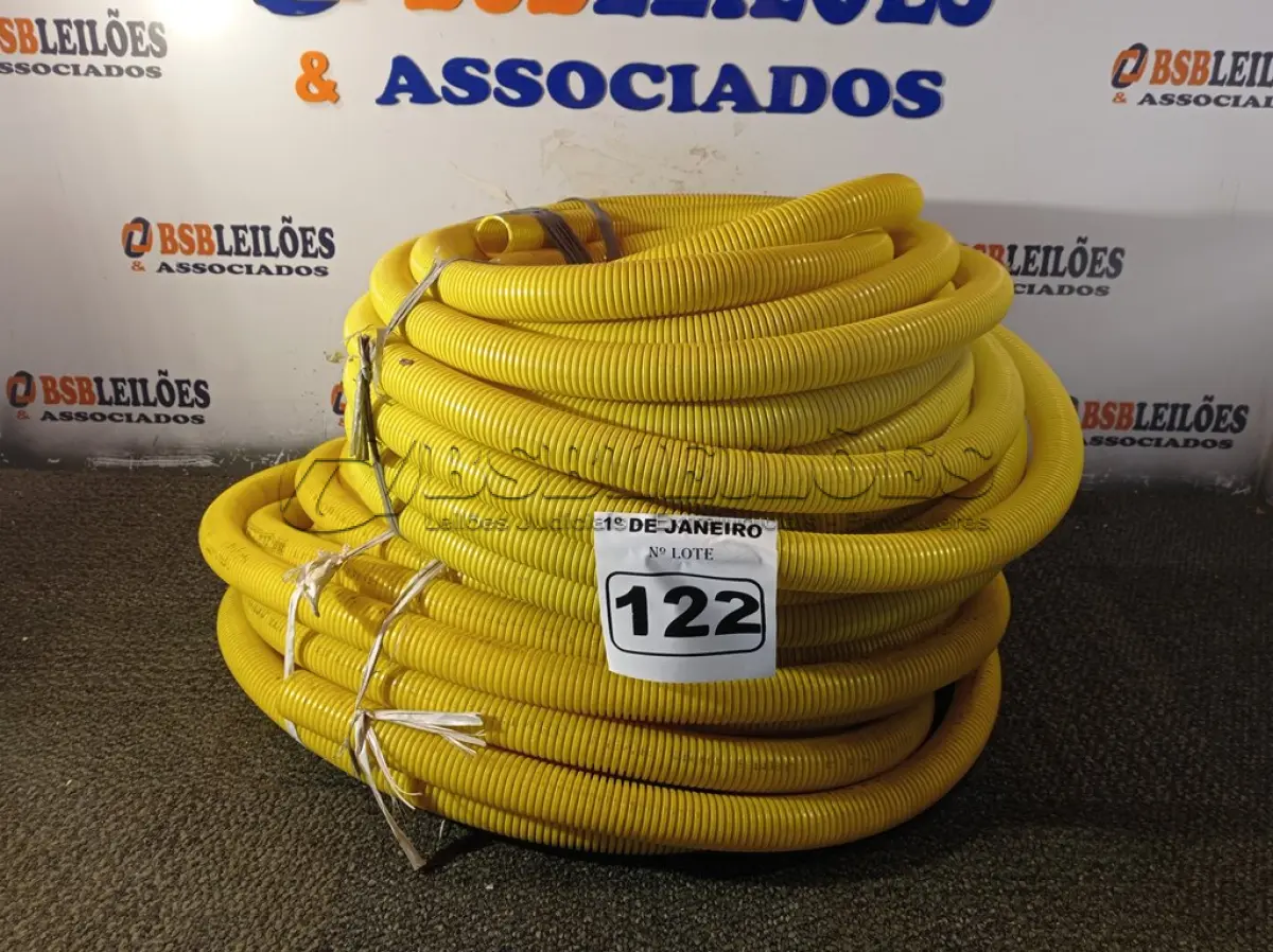 LOTE 122 - 02 ROLOS DE MANGUEIRA CORRUGADA. (NO ESTADO) ATENÇÃO! FAZER A VISITAÇÃO ANTES DE ARREMATAR, NÃO SABEMOS SE FUNCIONA. LEILÃO NÃO TEM GARANTIA E NEM DEVOLUÇÃO, SUJEITO A POSSÍVEIS AVARIAS VISÍVEIS/OCULTAS E/OU AUSÊNCIA DE COMPONENTES.