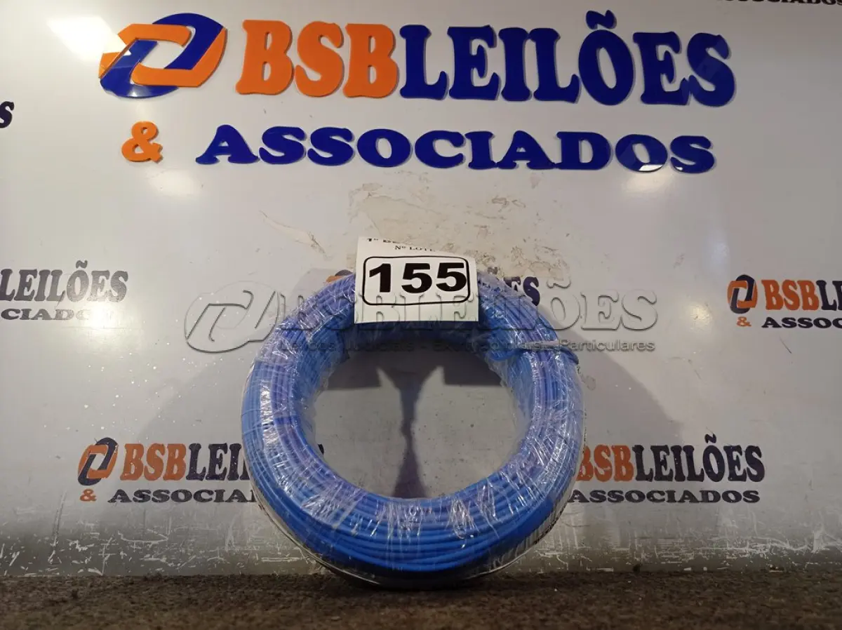 LOTE 155 - 01 ROLO DE CABO FLEXÍVEL 100M 1X4MM NA COR AZUL(NOVO). (NO ESTADO) ATENÇÃO! FAZER A VISITAÇÃO ANTES DE ARREMATAR, NÃO SABEMOS SE FUNCIONA. LEILÃO NÃO TEM GARANTIA E NEM DEVOLUÇÃO, SUJEITO A POSSÍVEIS AVARIAS VISÍVEIS/OCULTAS E/OU AUSÊNCIA DE COMPONENTES.