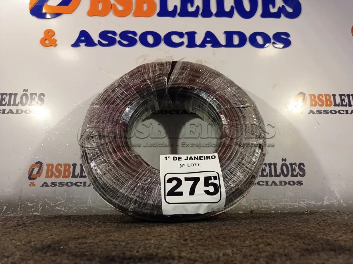 LOTE 275 - 01 ROLO DE CABO FLEXÍVEL 100M 1X10MM NA COR PRETA. (NOVO). (NO ESTADO) ATENÇÃO! FAZER A VISITAÇÃO ANTES DE ARREMATAR, NÃO SABEMOS SE FUNCIONA. LEILÃO NÃO TEM GARANTIA E NEM DEVOLUÇÃO, SUJEITO A POSSÍVEIS AVARIAS VISÍVEIS/OCULTAS E/OU AUSÊNCIA DE COMPONENTES.
