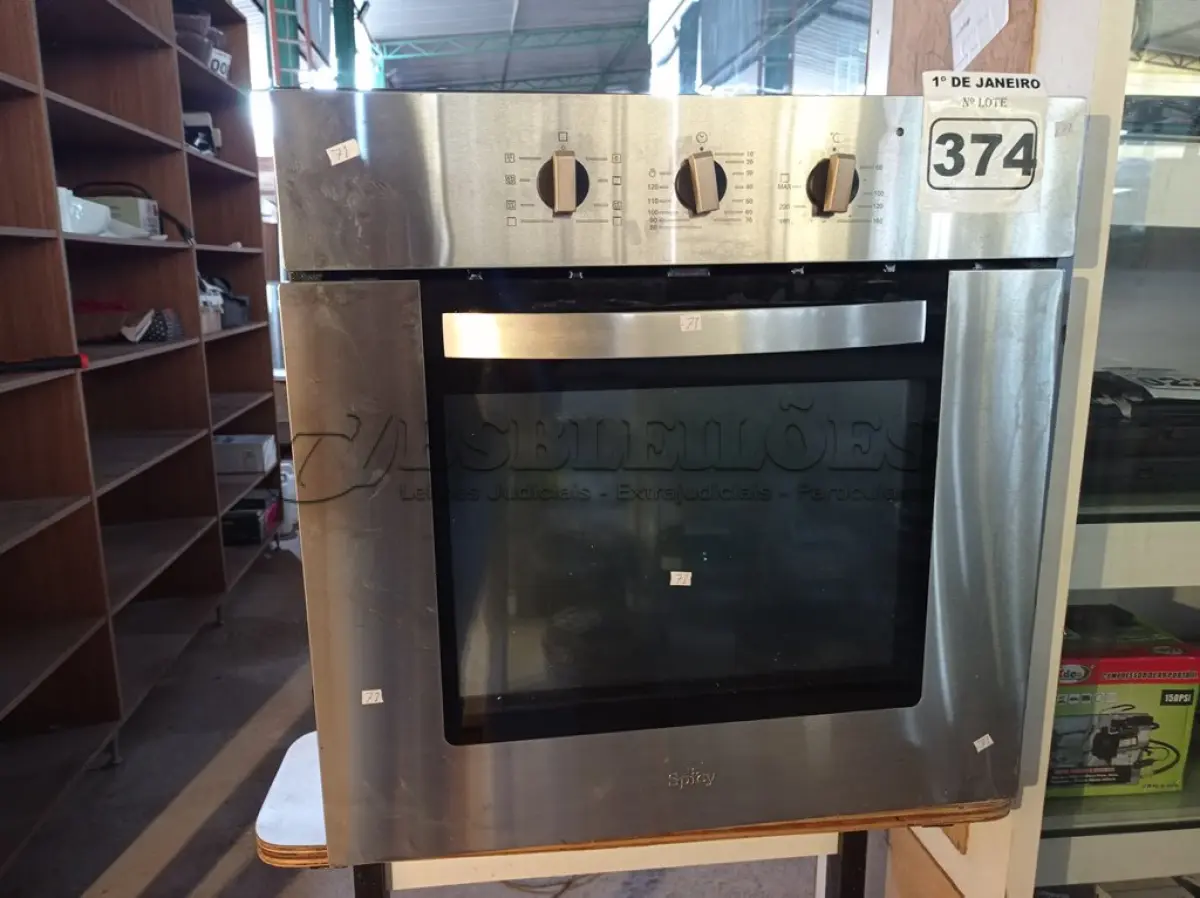LOTE 374 - 01 FORNO SPICY INOX DE EMBUTIR. (NO ESTADO) ATENÇÃO! FAZER A VISITAÇÃO ANTES DE ARREMATAR, NÃO SABEMOS SE FUNCIONA. LEILÃO NÃO TEM GARANTIA E NEM DEVOLUÇÃO, SUJEITO A POSSÍVEIS AVARIAS VISÍVEIS/OCULTAS E/OU AUSÊNCIA DE COMPONENTES.