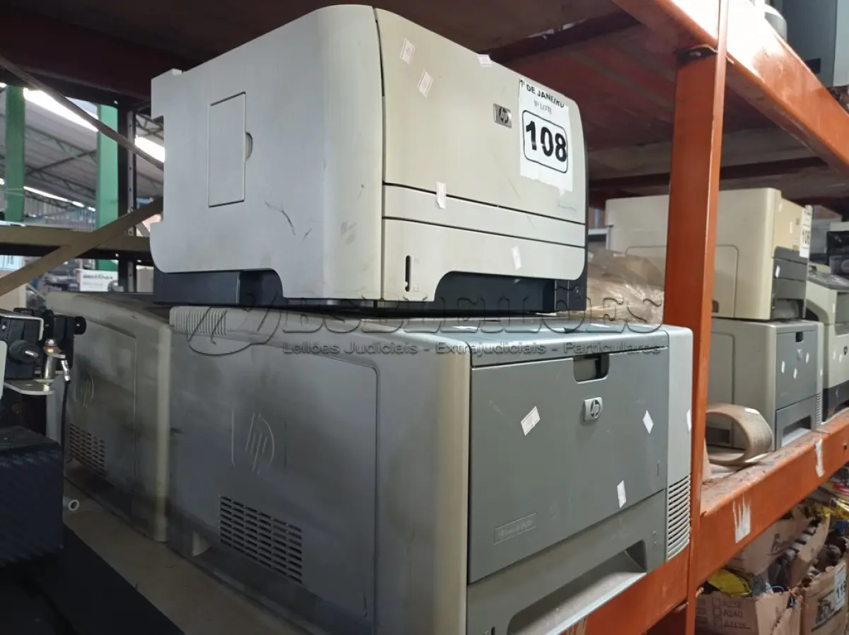 LOTE 108 - 03 IMPRESSORAS MARCAS HP SENDO 02 LASERJET 2420 E 01 LASERJET P2055DN. (NO ESTADO) ATENÇÃO! FAZER A VISITAÇÃO ANTES DE ARREMATAR, NÃO SABEMOS SE FUNCIONA. LEILÃO NÃO TEM GARANTIA E NEM DEVOLUÇÃO, SUJEITO A POSSÍVEIS AVARIAS VISÍVEIS/OCULTAS E/OU AUSÊNCIA DE COMPONENTES.