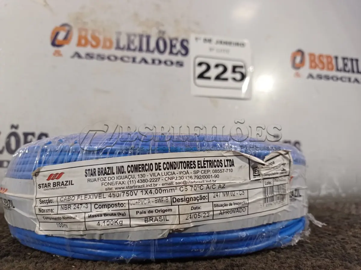 LOTE 225 - 01 ROLO DE CABO FLEXÍVEL 100M 1X4MM NA COR AZUL(NOVO). (NO ESTADO) ATENÇÃO! FAZER A VISITAÇÃO ANTES DE ARREMATAR, NÃO SABEMOS SE FUNCIONA. LEILÃO NÃO TEM GARANTIA E NEM DEVOLUÇÃO, SUJEITO A POSSÍVEIS AVARIAS VISÍVEIS/OCULTAS E/OU AUSÊNCIA DE COMPONENTES.