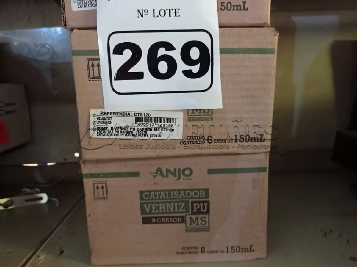 LOTE 269 - 01 LOTE COM VÁRIAS LATAS DE VERNIZ CATALIZADOR PU 150ML. (NO ESTADO) ATENÇÃO! FAZER A VISITAÇÃO ANTES DE ARREMATAR, NÃO SABEMOS SE FUNCIONA. LEILÃO NÃO TEM GARANTIA E NEM DEVOLUÇÃO, SUJEITO A POSSÍVEIS AVARIAS VISÍVEIS/OCULTAS E/OU AUSÊNCIA DE COMPONENTES.