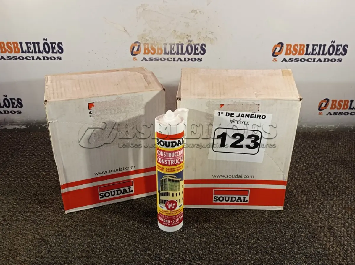 LOTE 123 - 24 TUBOS DE SILICONE NEUTRO PARA CONSTRUÇÃO 340G. (NO ESTADO) ATENÇÃO! FAZER A VISITAÇÃO ANTES DE ARREMATAR, NÃO SABEMOS SE FUNCIONA. LEILÃO NÃO TEM GARANTIA E NEM DEVOLUÇÃO, SUJEITO A POSSÍVEIS AVARIAS VISÍVEIS/OCULTAS E/OU AUSÊNCIA DE COMPONENTES.