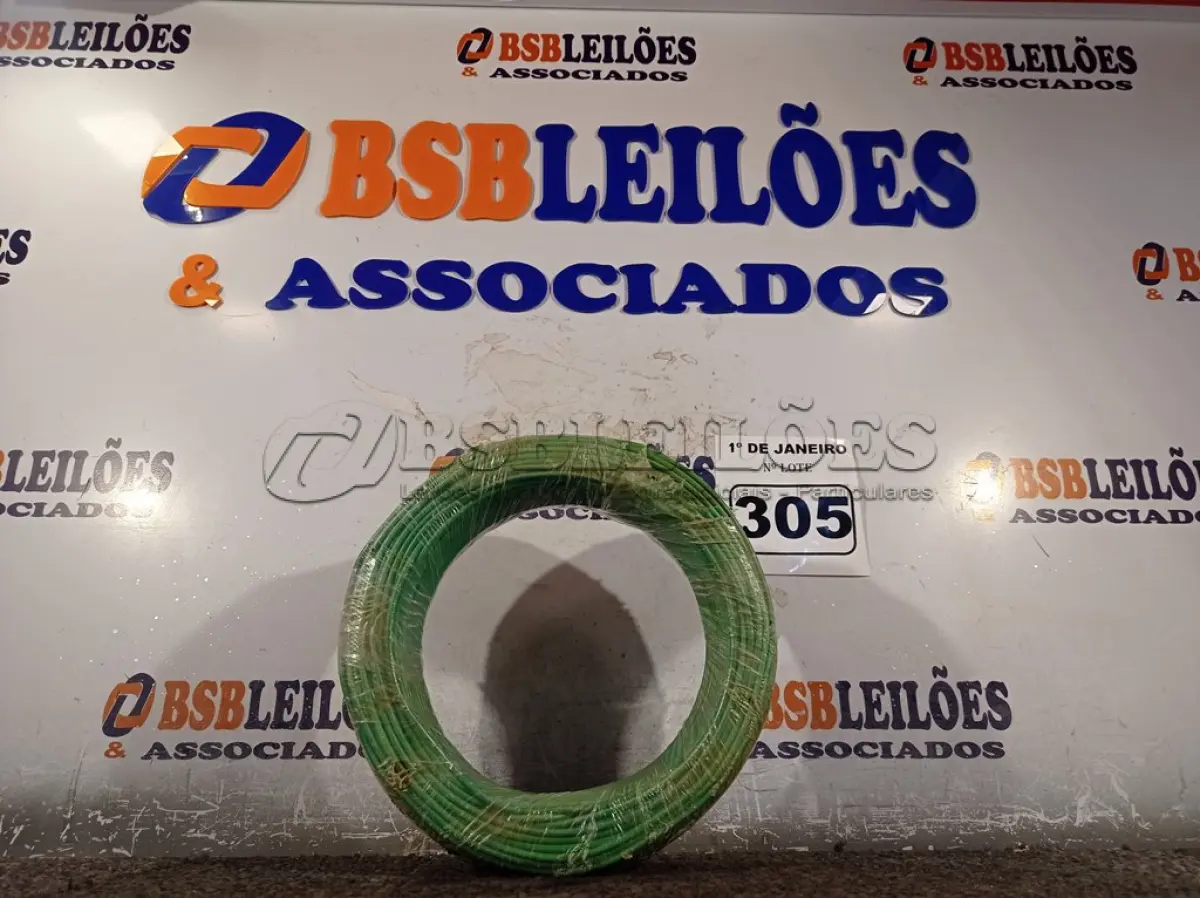 LOTE 305 - 01 ROLO DE CABO FLEXÍVEL 100M 1X2,5MM NA COR VERDE. (NOVO). (NO ESTADO) ATENÇÃO! FAZER A VISITAÇÃO ANTES DE ARREMATAR, NÃO SABEMOS SE FUNCIONA. LEILÃO NÃO TEM GARANTIA E NEM DEVOLUÇÃO, SUJEITO A POSSÍVEIS AVARIAS VISÍVEIS/OCULTAS E/OU AUSÊNCIA DE COMPONENTES.