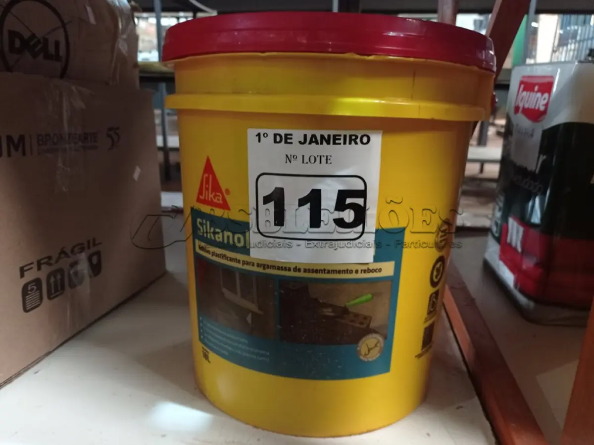 LOTE 115 - 01 BALDE DE SIKANOL ALVENARIA, ADITIVO PLASTIFICANTE PARA ARGAMASSA DE ASSENTAMENTO E REBOCO 18L. (NO ESTADO) ATENÇÃO! FAZER A VISITAÇÃO ANTES DE ARREMATAR, NÃO SABEMOS SE FUNCIONA. LEILÃO NÃO TEM GARANTIA E NEM DEVOLUÇÃO, SUJEITO A POSSÍVEIS AVARIAS VISÍVEIS/OCULTAS E/OU AUSÊNCIA DE COMPONENTES.
