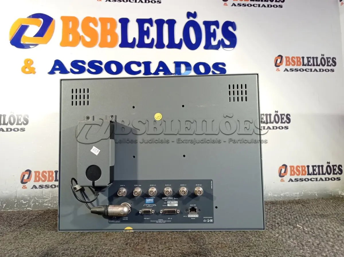 LOTE 025 - 01 MONITOR DE TRANSMISSÃO DIGITAL TAMUZ MODEL: FLM117W HD SEM OS CABOS. (NO ESTADO) ATENÇÃO! FAZER A VISITAÇÃO ANTES DE ARREMATAR, NÃO SABEMOS SE FUNCIONA. LEILÃO NÃO TEM GARANTIA E NEM DEVOLUÇÃO, SUJEITO A POSSÍVEIS AVARIAS VISÍVEIS/OCULTAS E/OU AUSÊNCIA DE COMPONENTES.