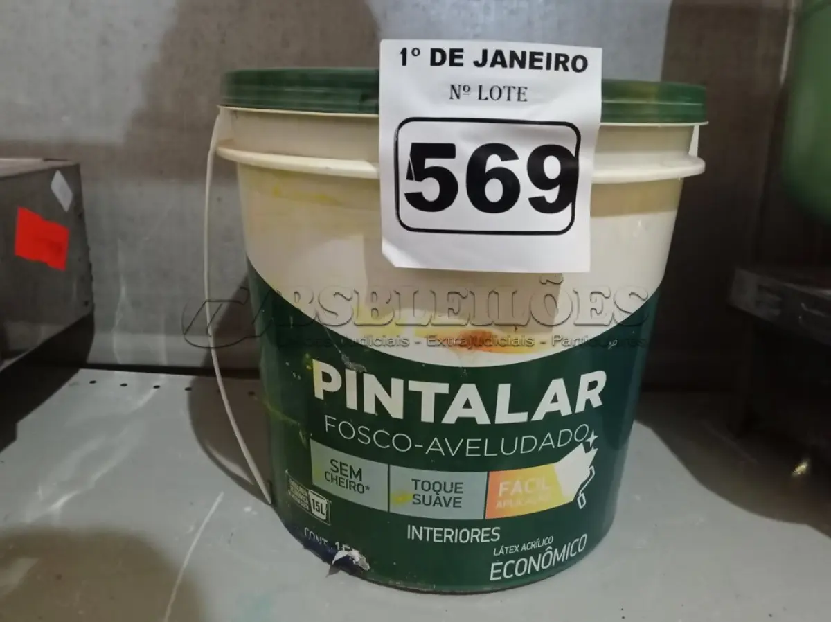 LOTE 569 - 01 BALDE DE TINTA IQUINE PINTALAR FOSCO-AVELUDADO 15L SEM A IDENTIFICAÇÃO DA COR. (NO ESTADO) ATENÇÃO! FAZER A VISITAÇÃO ANTES DE ARREMATAR, NÃO SABEMOS SE FUNCIONA. LEILÃO NÃO TEM GARANTIA E NEM DEVOLUÇÃO, SUJEITO A POSSÍVEIS AVARIAS VISÍVEIS/OCULTAS E/OU AUSÊNCIA DE COMPONENTES.