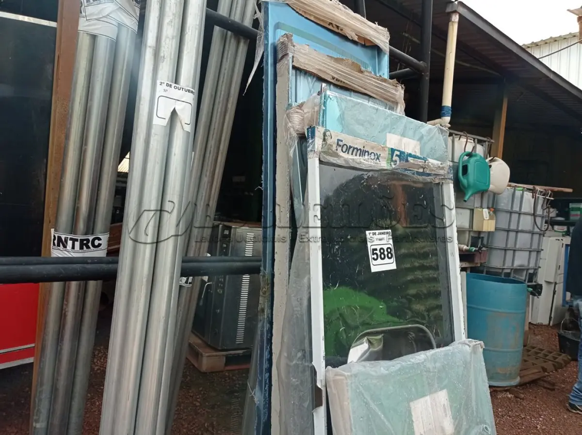 LOTE 588 - 01 LOTE COM VÁRIAS PIAS MARCAS E MODELOS DIVERSOS COM AVARIAS. (NO ESTADO) ATENÇÃO! FAZER A VISITAÇÃO ANTES DE ARREMATAR, NÃO SABEMOS SE FUNCIONA. LEILÃO NÃO TEM GARANTIA E NEM DEVOLUÇÃO, SUJEITO A POSSÍVEIS AVARIAS VISÍVEIS/OCULTAS E/OU AUSÊNCIA DE COMPONENTES.