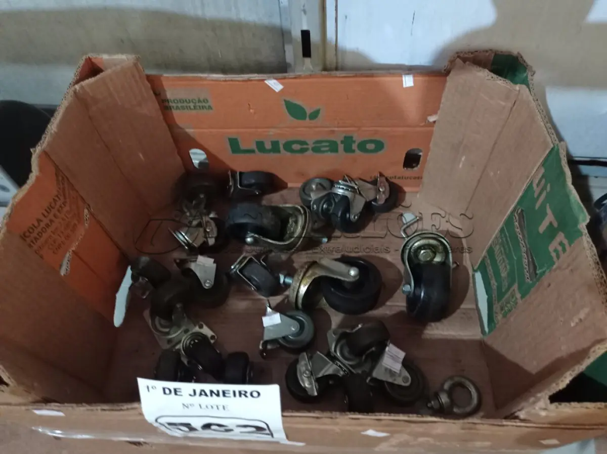 LOTE 562 - 01 LOTE COM VÁRIAS ROLDANAS. (NO ESTADO) ATENÇÃO! FAZER A VISITAÇÃO ANTES DE ARREMATAR, NÃO SABEMOS SE FUNCIONA. LEILÃO NÃO TEM GARANTIA E NEM DEVOLUÇÃO, SUJEITO A POSSÍVEIS AVARIAS VISÍVEIS/OCULTAS E/OU AUSÊNCIA DE COMPONENTES.