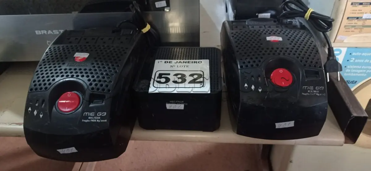 LOTE 532 - 03 ESTABILIZADORES MARCAS E MODELOS DIVERSOS. (NO ESTADO) ATENÇÃO! FAZER A VISITAÇÃO ANTES DE ARREMATAR, NÃO SABEMOS SE FUNCIONA. LEILÃO NÃO TEM GARANTIA E NEM DEVOLUÇÃO, SUJEITO A POSSÍVEIS AVARIAS VISÍVEIS/OCULTAS E/OU AUSÊNCIA DE COMPONENTES.