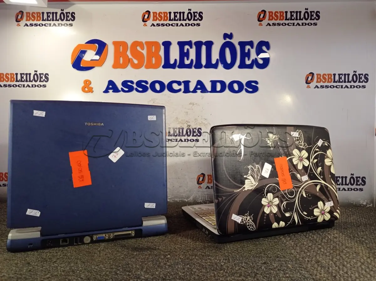 LOTE 504 - 02 NOTEBOOKS MARCAS E MODELOS DIVERSOS. (NO ESTADO) ATENÇÃO! FAZER A VISITAÇÃO ANTES DE ARREMATAR, NÃO SABEMOS SE FUNCIONA. LEILÃO NÃO TEM GARANTIA E NEM DEVOLUÇÃO, SUJEITO A POSSÍVEIS AVARIAS VISÍVEIS/OCULTAS E/OU AUSÊNCIA DE COMPONENTES.