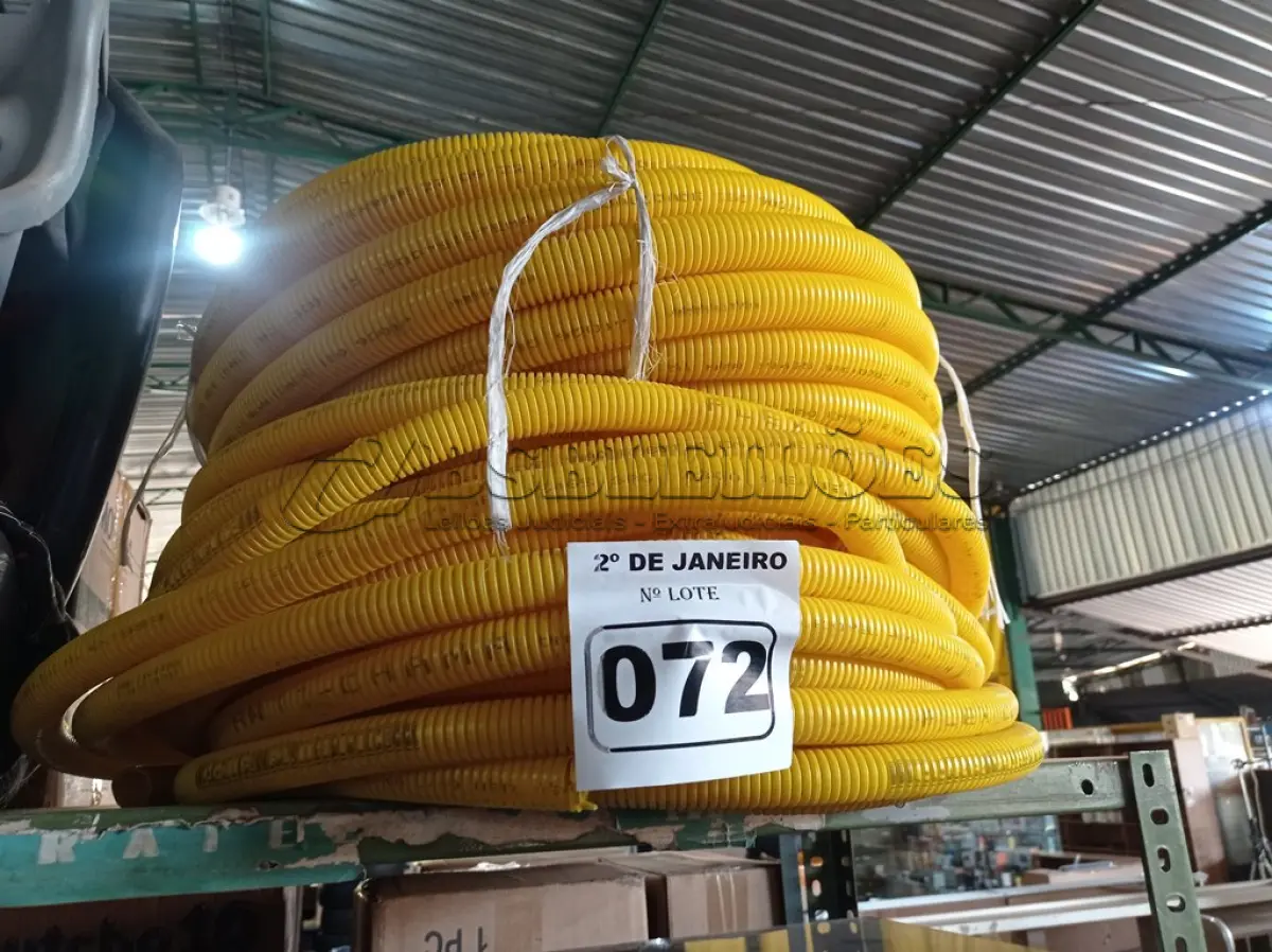 LOTE 072 - 02 ROLOS DE MANGUEIRA CORRUGADA CONDUITE NA COR AMARELO. (NO ESTADO) ATENÇÃO! FAZER A VISITAÇÃO ANTES DE ARREMATAR, NÃO SABEMOS SE FUNCIONA. LEILÃO NÃO TEM GARANTIA E NEM DEVOLUÇÃO, SUJEITO A POSSÍVEIS AVARIAS VISÍVEIS/OCULTAS E/OU AUSÊNCIA DE COMPONENTES.