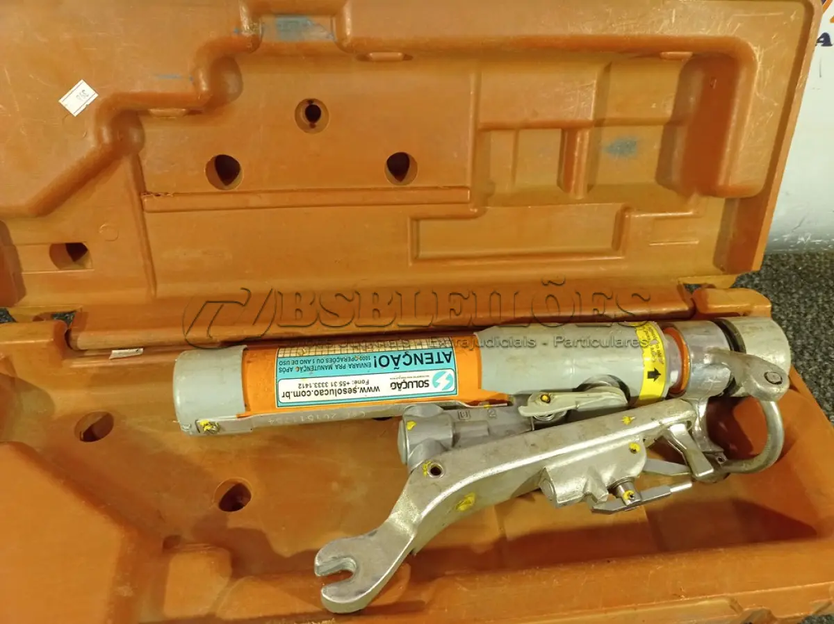 LOTE 134 - 01 LOAD BOOSTER, DISPOSITIVO PARA ABERTURA DE CARGA 15KV. (NO ESTADO) ATENÇÃO! FAZER A VISITAÇÃO ANTES DE ARREMATAR, NÃO SABEMOS SE FUNCIONA. LEILÃO NÃO TEM GARANTIA E NEM DEVOLUÇÃO, SUJEITO A POSSÍVEIS AVARIAS VISÍVEIS/OCULTAS E/OU AUSÊNCIA DE COMPONENTES.