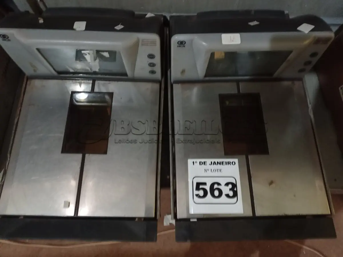 LOTE 563 - 02 BALANÇAS PARA CAIXA DE SUPERMERCADO. (NO ESTADO) ATENÇÃO! FAZER A VISITAÇÃO ANTES DE ARREMATAR, NÃO SABEMOS SE FUNCIONA. LEILÃO NÃO TEM GARANTIA E NEM DEVOLUÇÃO, SUJEITO A POSSÍVEIS AVARIAS VISÍVEIS/OCULTAS E/OU AUSÊNCIA DE COMPONENTES.