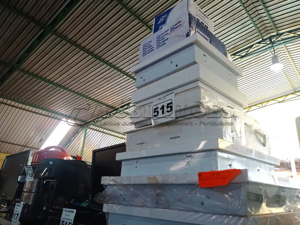 LOTE 515