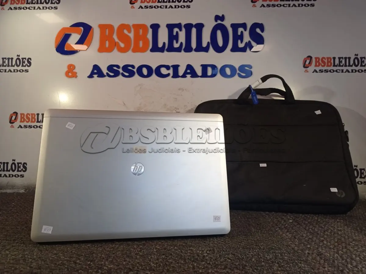 LOTE 002 - 01 NOTEBOOK CORE I5 MARCA HP S/FONTE COM MALETA. (NO ESTADO) ATENÇÃO! FAZER A VISITAÇÃO ANTES DE ARREMATAR, NÃO SABEMOS SE FUNCIONA. LEILÃO NÃO TEM GARANTIA E NEM DEVOLUÇÃO, SUJEITO A POSSÍVEIS AVARIAS VISÍVEIS/OCULTAS E/OU AUSÊNCIA DE COMPONENTES.
