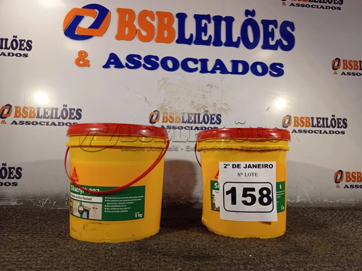 LOTE 158 - 02 BALDES DE SIKACRYL 203 SELANTE ACRÍLICO FLEXÍVEL 5KG. (NO ESTADO) ATENÇÃO! FAZER A VISITAÇÃO ANTES DE ARREMATAR, NÃO SABEMOS SE FUNCIONA. LEILÃO NÃO TEM GARANTIA E NEM DEVOLUÇÃO, SUJEITO A POSSÍVEIS AVARIAS VISÍVEIS/OCULTAS E/OU AUSÊNCIA DE COMPONENTES.