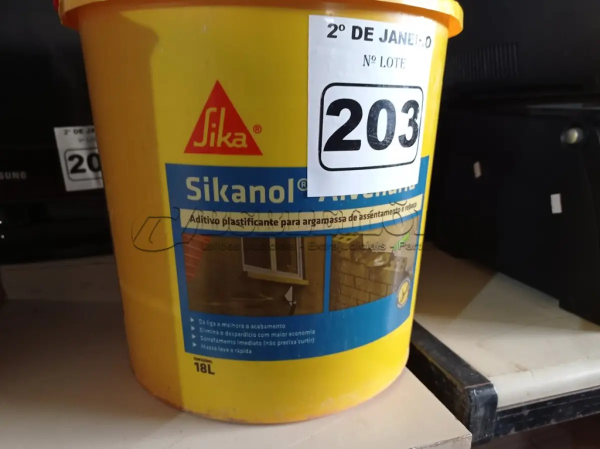 LOTE 203 - 01 ADITIVO PLASTIFICANTE PARA ARGAMASSA DE ACENTAMENTO E REBOCO MARCA SIKANOL ALVENARIA 18LT. (NO ESTADO) ATENÇÃO! FAZER A VISITAÇÃO ANTES DE ARREMATAR, NÃO SABEMOS SE FUNCIONA. LEILÃO NÃO TEM GARANTIA E NEM DEVOLUÇÃO, SUJEITO A POSSÍVEIS AVARIAS VISÍVEIS/OCULTAS E/OU AUSÊNCIA DE COMPONENTES.