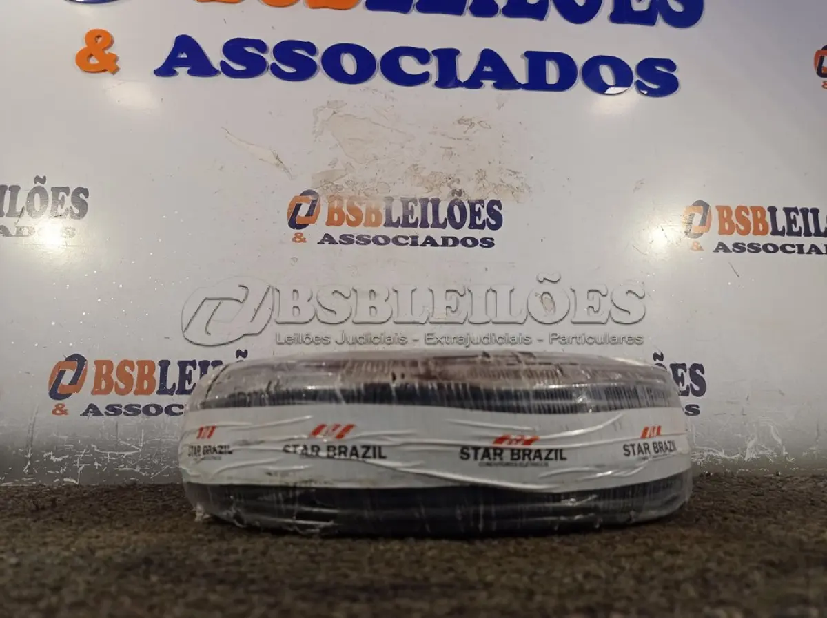 LOTE 240