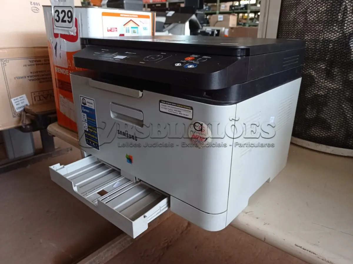 LOTE 331 - 01 IMPRESSORA MULTIFUNCIONAL MARCA SAMSUNG. (NO ESTADO) ATENÇÃO! FAZER A VISITAÇÃO ANTES DE ARREMATAR, NÃO SABEMOS SE FUNCIONA. LEILÃO NÃO TEM GARANTIA E NEM DEVOLUÇÃO, SUJEITO A POSSÍVEIS AVARIAS VISÍVEIS/OCULTAS E/OU   DE COMPONENTES.