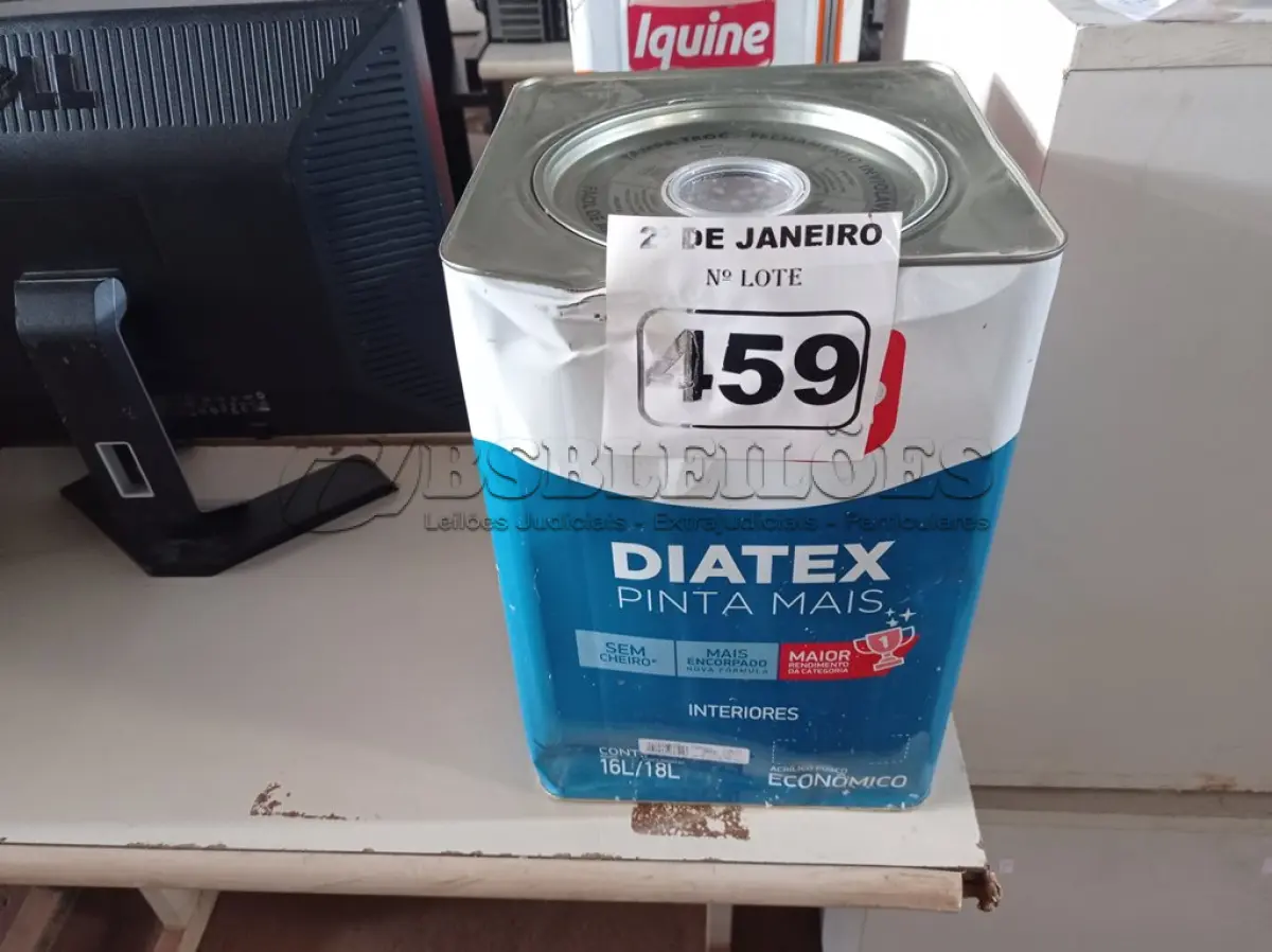 LOTE 459 - 01 LATA DE TINTA IQUINE DIATEX PINTA MAIS 18L FOSCO BASE “P”. (NO ESTADO) ATENÇÃO! FAZER A VISITAÇÃO ANTES DE ARREMATAR, NÃO SABEMOS SE FUNCIONA. LEILÃO NÃO TEM GARANTIA E NEM DEVOLUÇÃO, SUJEITO A POSSÍVEIS AVARIAS VISÍVEIS/OCULTAS E/OU AUSÊNCIA DE COMPONENTES.