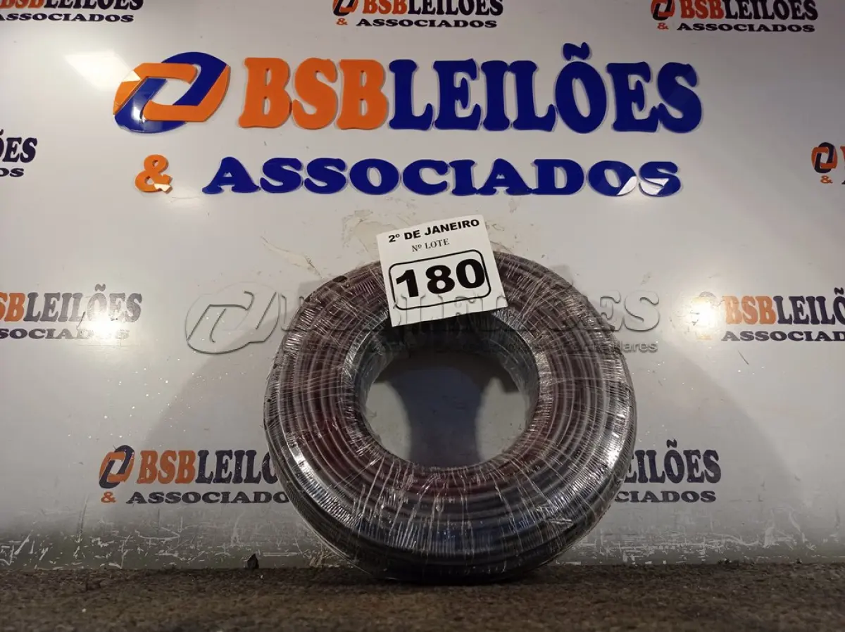 LOTE 180 - 01 ROLO DE CABO FLEXÍVEL 100M 1X10MM NA COR PRETA(NOVO). (NO ESTADO) ATENÇÃO! FAZER A VISITAÇÃO ANTES DE ARREMATAR, NÃO SABEMOS SE FUNCIONA. LEILÃO NÃO TEM GARANTIA E NEM DEVOLUÇÃO, SUJEITO A POSSÍVEIS AVARIAS VISÍVEIS/OCULTAS E/OU AUSÊNCIA DE COMPONENTES.