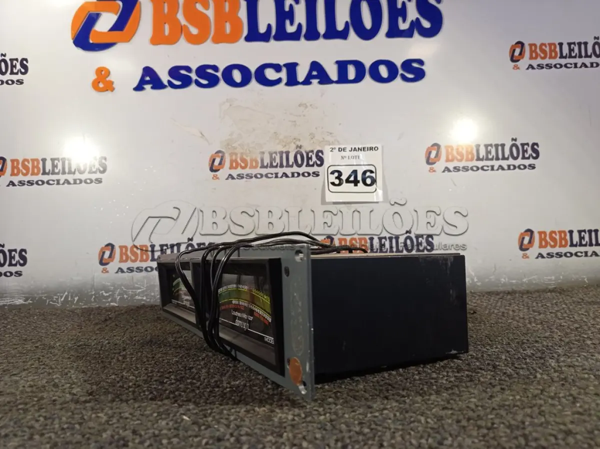 LOTE 346 - 01 MEDIDOR DE AÚDIO MODELO 40 A. (NO ESTADO) ATENÇÃO! FAZER A VISITAÇÃO ANTES DE ARREMATAR, NÃO SABEMOS SE FUNCIONA. LEILÃO NÃO TEM GARANTIA E NEM DEVOLUÇÃO, SUJEITO A POSSÍVEIS AVARIAS VISÍVEIS/OCULTAS E/OU AUSÊNCIA DE COMPONENTES.