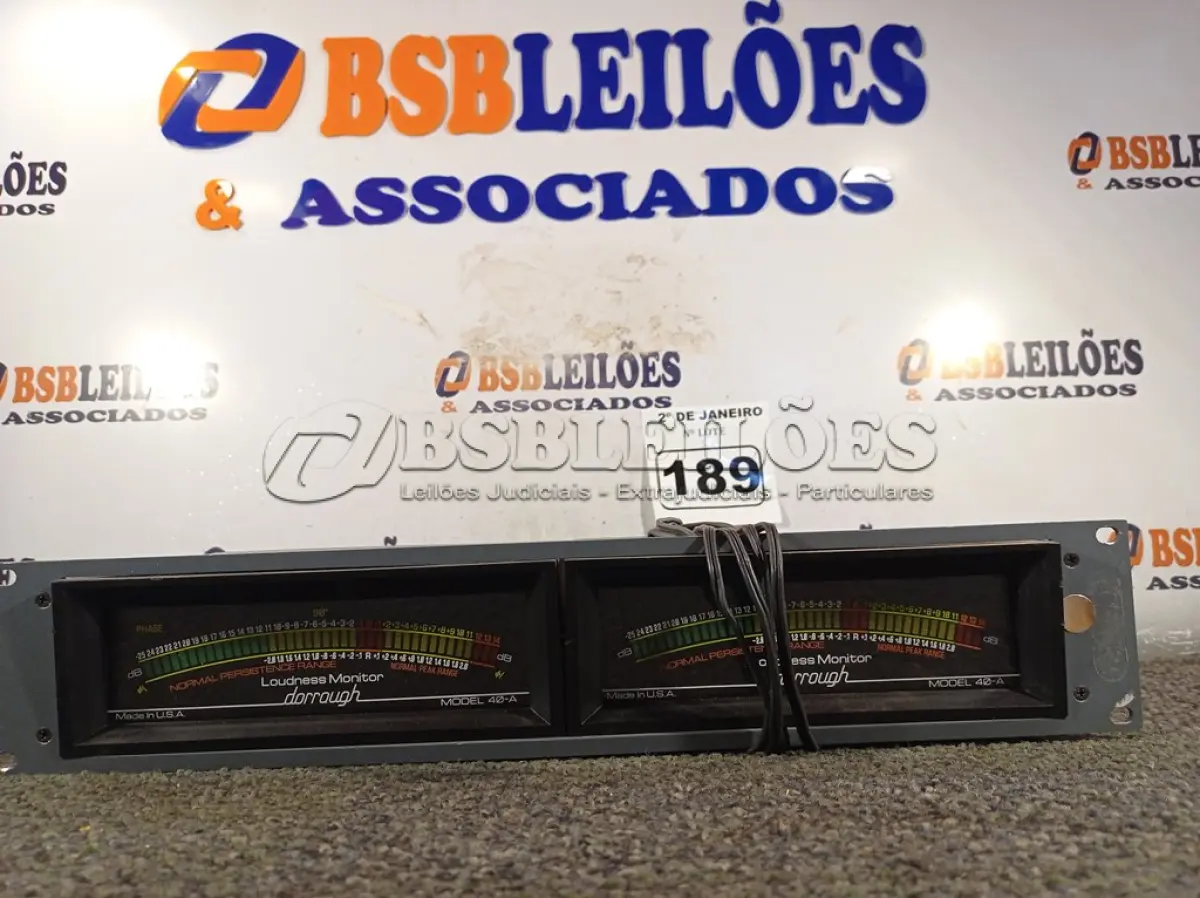 LOTE 189 - 01 MEDIDOR DE AÚDIO MODELO 40 A. (NO ESTADO) ATENÇÃO! FAZER A VISITAÇÃO ANTES DE ARREMATAR, NÃO SABEMOS SE FUNCIONA. LEILÃO NÃO TEM GARANTIA E NEM DEVOLUÇÃO, SUJEITO A POSSÍVEIS AVARIAS VISÍVEIS/OCULTAS E/OU AUSÊNCIA DE COMPONENTES.