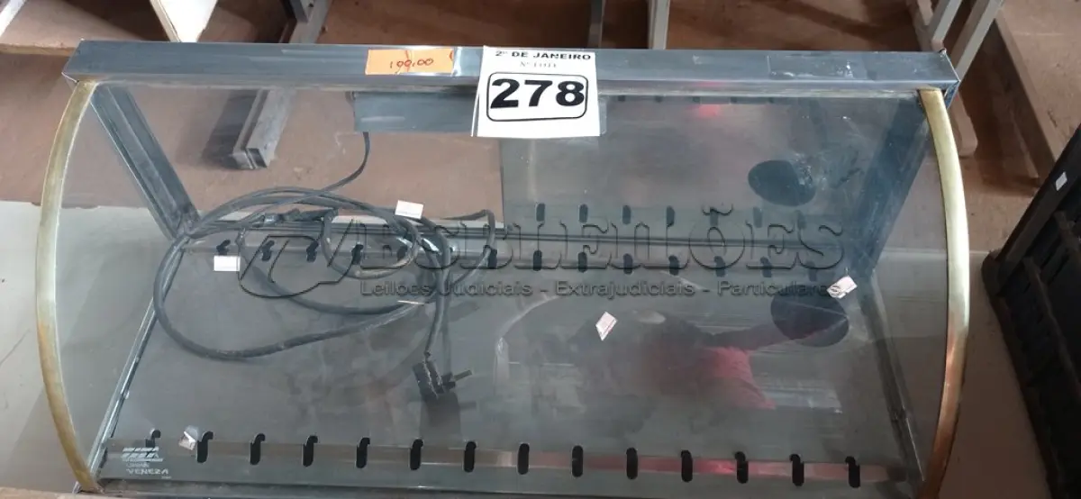 LOTE 278 - 01 ESTUFA ELÉTRICA PARA SALGADOS. (NO ESTADO) ATENÇÃO! FAZER A VISITAÇÃO ANTES DE ARREMATAR, NÃO SABEMOS SE FUNCIONA. LEILÃO NÃO TEM GARANTIA E NEM DEVOLUÇÃO, SUJEITO A POSSÍVEIS AVARIAS VISÍVEIS/OCULTAS E/OU AUSÊNCIA DE COMPONENTES.