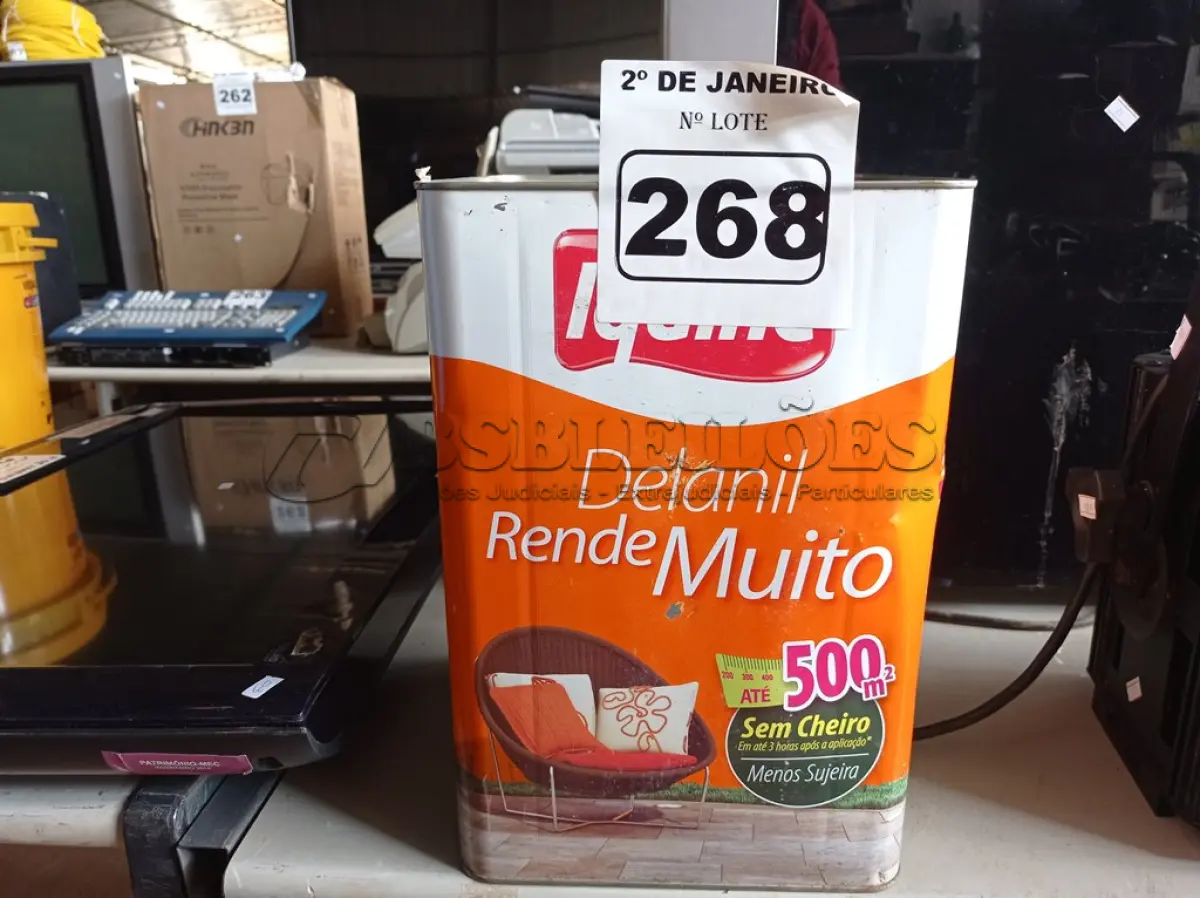 LOTE 268 - 01 LATA DE TINTA IQUINE DELANIL RENDE MUITO 18L FOSCO BASE “C”. (NO ESTADO) ATENÇÃO! FAZER A VISITAÇÃO ANTES DE ARREMATAR, NÃO SABEMOS SE FUNCIONA. LEILÃO NÃO TEM GARANTIA E NEM DEVOLUÇÃO, SUJEITO A POSSÍVEIS AVARIAS VISÍVEIS/OCULTAS E/OU AUSÊNCIA DE COMPONENTES.