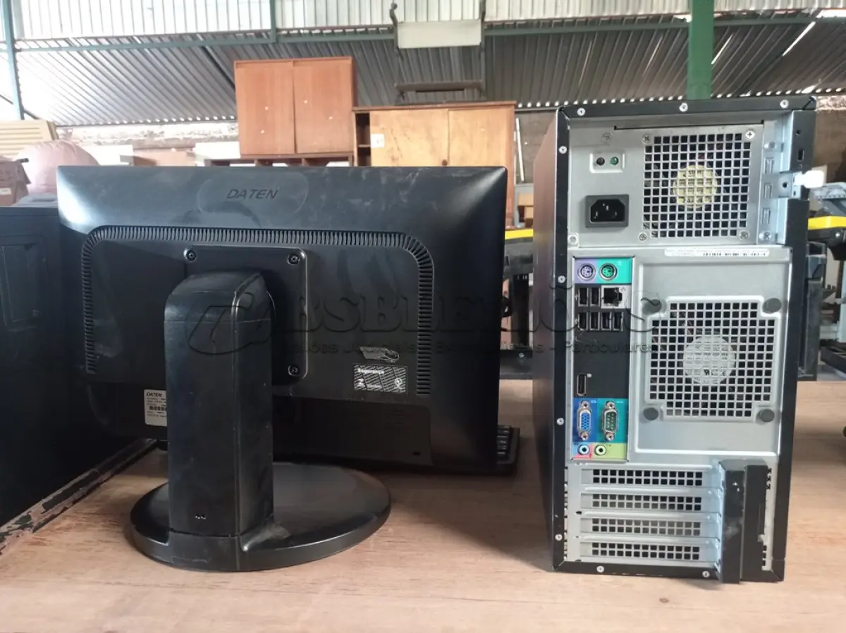 LOTE 443 - 01 CPU, 01 TECLADO E 01 MONITOR. (NO ESTADO) ATENÇÃO! FAZER A VISITAÇÃO ANTES DE ARREMATAR, NÃO SABEMOS SE FUNCIONA. LEILÃO NÃO TEM GARANTIA E NEM DEVOLUÇÃO, SUJEITO A POSSÍVEIS AVARIAS VISÍVEIS/OCULTAS E/OU AUSÊNCIA DE COMPONENTES.