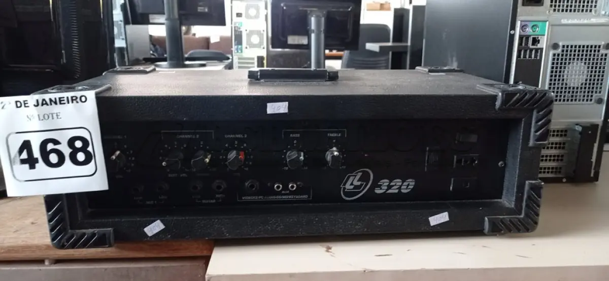 LOTE 468 - 1 VÍDEO OK/PC ÁUDIO/CD/MD KEYBOARD L320. (NO ESTADO) ATENÇÃO! FAZER A VISITAÇÃO ANTES DE ARREMATAR, NÃO SABEMOS SE FUNCIONA. LEILÃO NÃO TEM GARANTIA E NEM DEVOLUÇÃO, SUJEITO A POSSÍVEIS AVARIAS VISÍVEIS/OCULTAS E/OU AUSÊNCIA DE COMPONENTES.