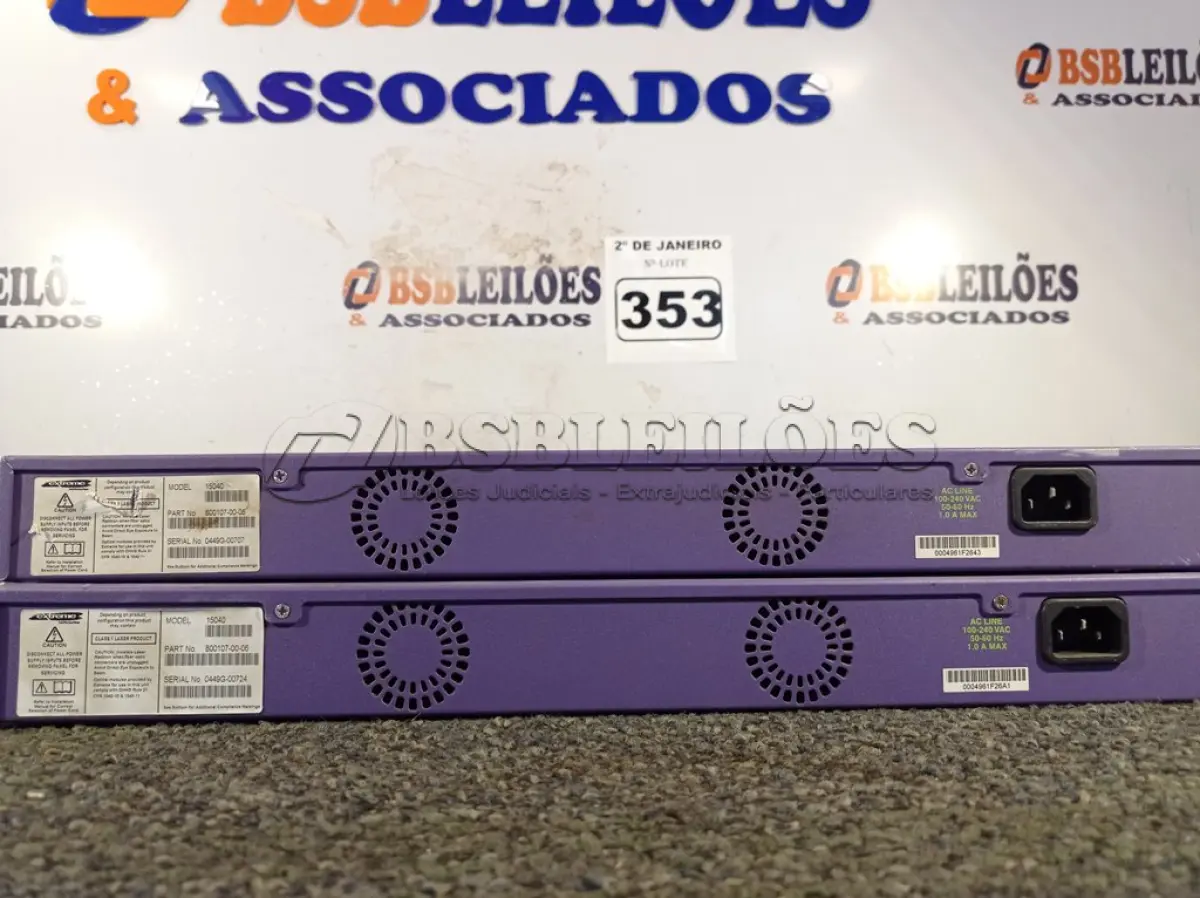 LOTE 353 - 02 SWITCHES CADA COM 48 PORTAS. (NO ESTADO) ATENÇÃO! FAZER A VISITAÇÃO ANTES DE ARREMATAR, NÃO SABEMOS SE FUNCIONA. LEILÃO NÃO TEM GARANTIA E NEM DEVOLUÇÃO, SUJEITO A POSSÍVEIS AVARIAS VISÍVEIS/OCULTAS E/OU AUSÊNCIA DE COMPONENTES.