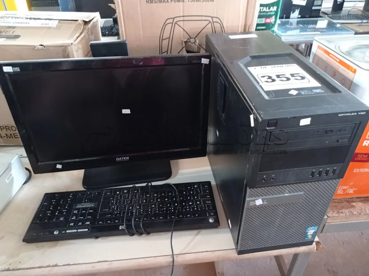 LOTE 355 - 01 CPU, 01 TECLADO E 01 MONITOR. (NO ESTADO) ATENÇÃO! FAZER A VISITAÇÃO ANTES DE ARREMATAR, NÃO SABEMOS SE FUNCIONA. LEILÃO NÃO TEM GARANTIA E NEM DEVOLUÇÃO, SUJEITO A POSSÍVEIS AVARIAS VISÍVEIS/OCULTAS E/OU AUSÊNCIA DE COMPONENTES.