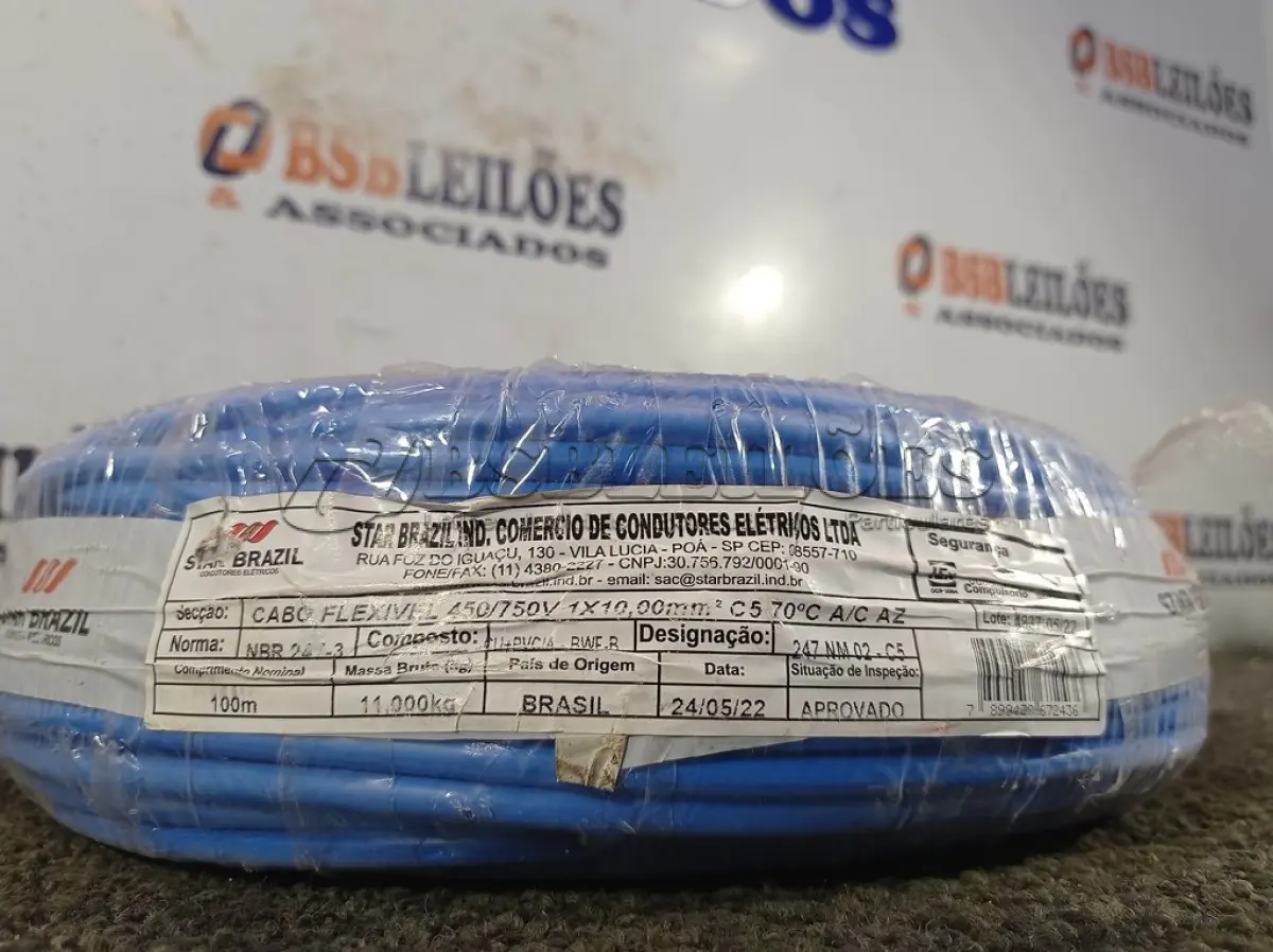 LOTE 270 - 01 ROLO DE CABO FLEXÍVEL 100M 1X10MM NA COR AZUL(NOVO). (NO ESTADO) ATENÇÃO! FAZER A VISITAÇÃO ANTES DE ARREMATAR, NÃO SABEMOS SE FUNCIONA. LEILÃO NÃO TEM GARANTIA E NEM DEVOLUÇÃO, SUJEITO A POSSÍVEIS AVARIAS VISÍVEIS/OCULTAS E/OU AUSÊNCIA DE COMPONENTES.