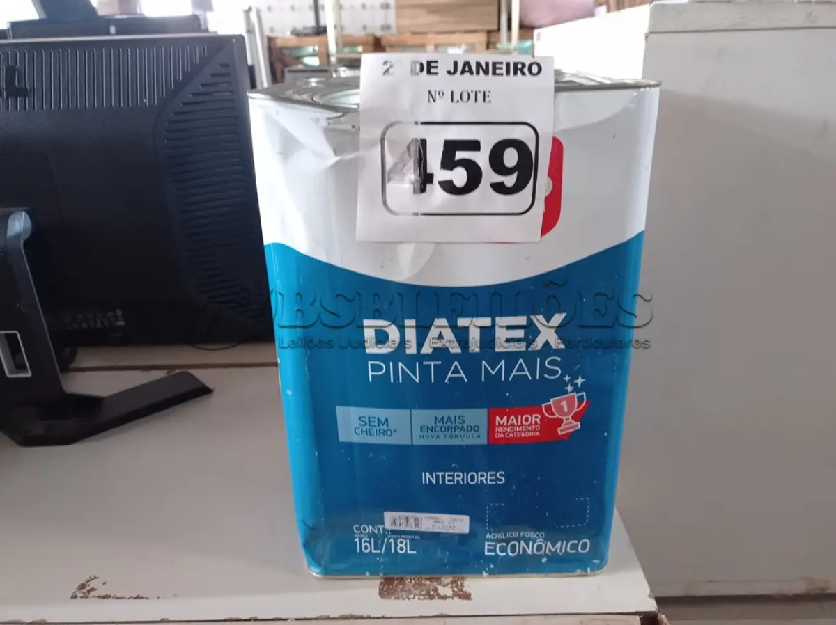 LOTE 459 - 01 LATA DE TINTA IQUINE DIATEX PINTA MAIS 18L FOSCO BASE “P”. (NO ESTADO) ATENÇÃO! FAZER A VISITAÇÃO ANTES DE ARREMATAR, NÃO SABEMOS SE FUNCIONA. LEILÃO NÃO TEM GARANTIA E NEM DEVOLUÇÃO, SUJEITO A POSSÍVEIS AVARIAS VISÍVEIS/OCULTAS E/OU AUSÊNCIA DE COMPONENTES.