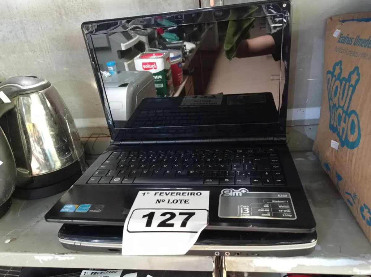 LOTE 127 - 02 NOTEBOOKS MARCAS E MODELOS DIVERSOS PARA RETIRADA DE PEÇAS. (NO ESTADO) ATENÇÃO! FAZER A VISITAÇÃO ANTES DE ARREMATAR, NÃO SABEMOS SE FUNCIONA. LEILÃO NÃO TEM GARANTIA E NEM DEVOLUÇÃO, SUJEITO A POSSÍVEIS AVARIAS VISÍVEIS/OCULTAS E/OU AUSÊNCIA DE COMPONENTES.